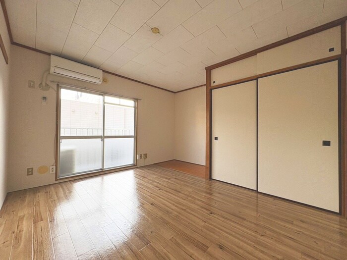 メゾンルミエ－ルの物件内観写真