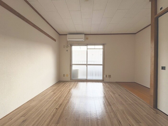 メゾンルミエ－ルの物件内観写真