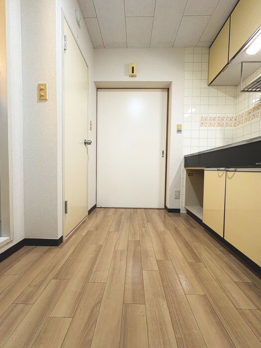 メゾンルミエ－ルの物件内観写真