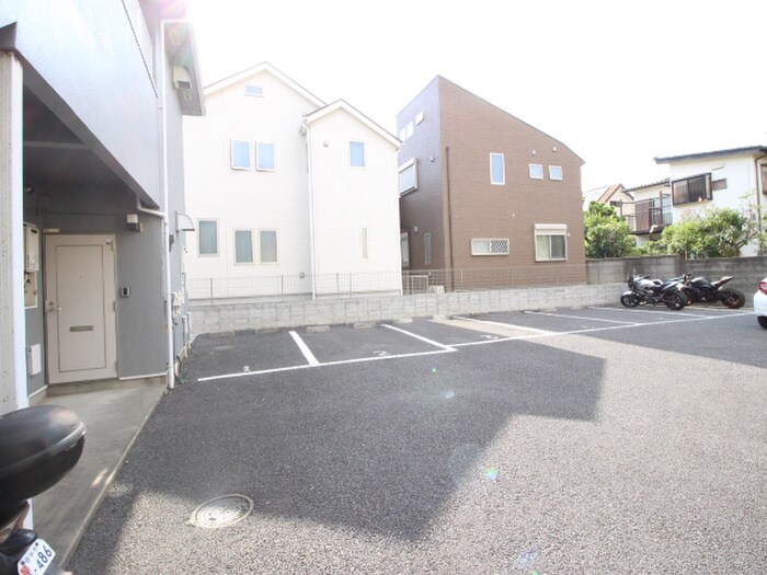 プラムハウスの物件外観写真