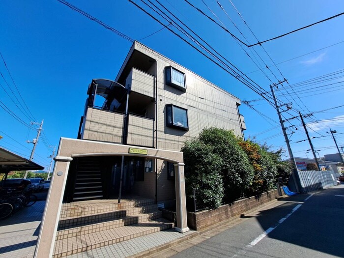 グレイスコ－トの物件外観写真