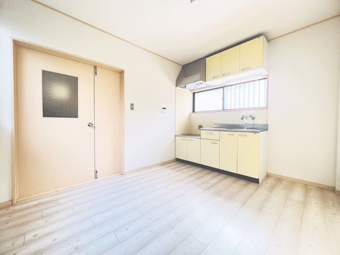 ハイツナカムラ第一の物件内観写真