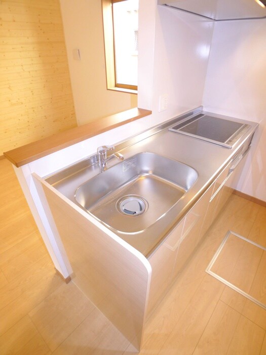 ラド・ヒュ－ス習志野の物件内観写真