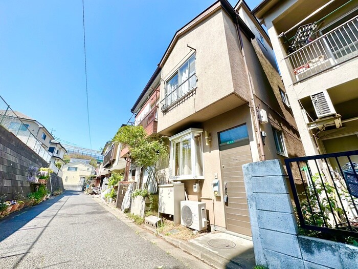 大泉町一戸建の物件外観写真