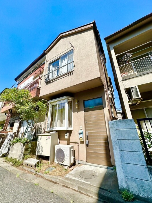 大泉町一戸建の物件外観写真