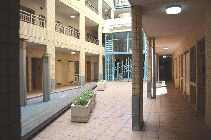 レジディア六本木檜町公園の物件外観写真