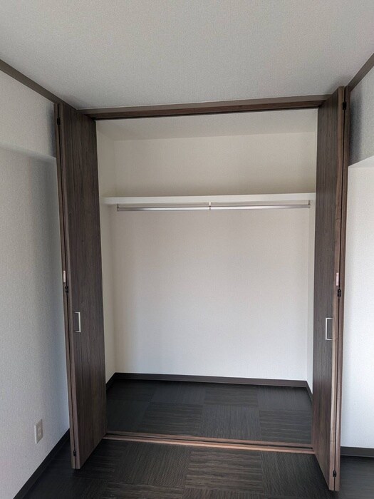 ホワイトシャトレ－の物件内観写真