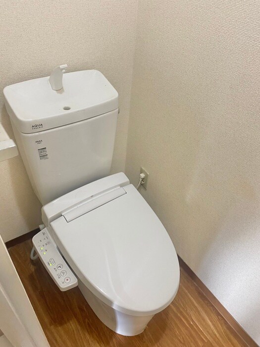 ホワイトシャトレ－の物件内観写真