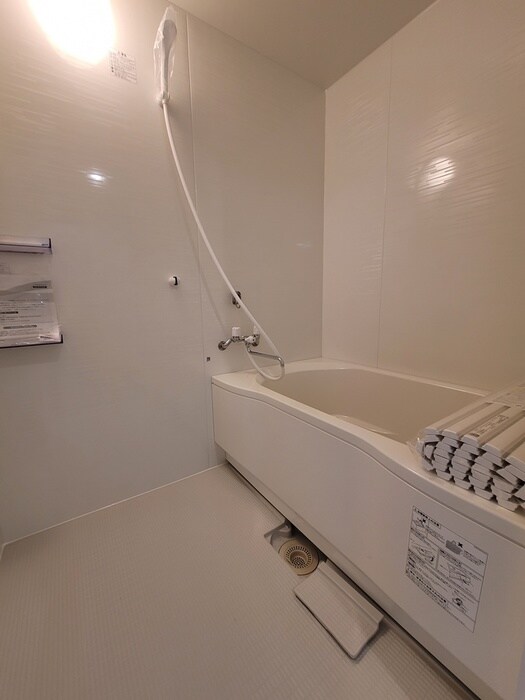 ホワイトシャトレ－の物件内観写真