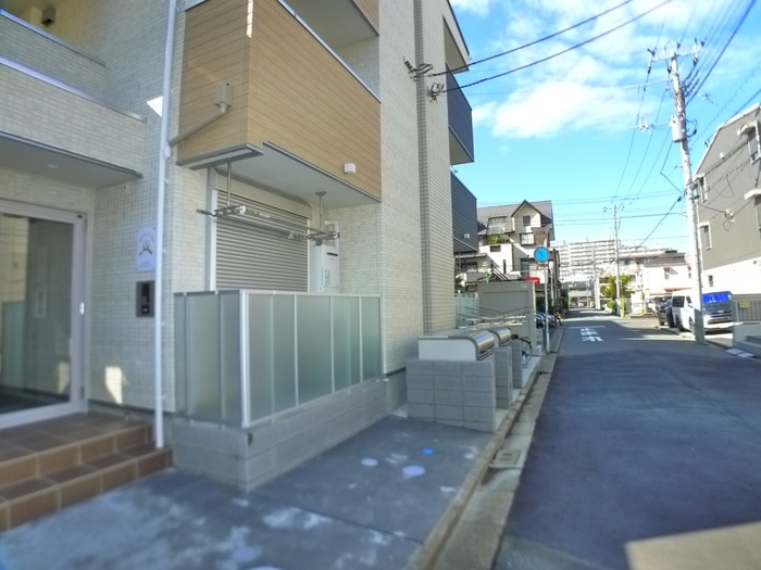 メグリオ新松戸Ⅱの物件外観写真