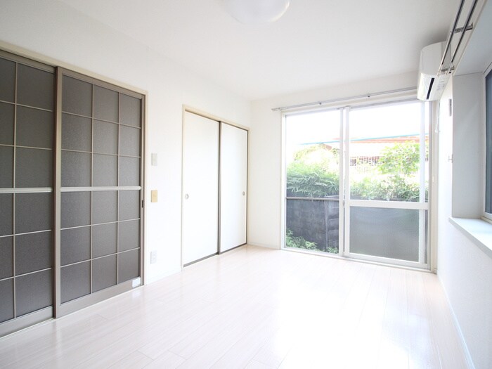 ヒルサイド夢見ヶ崎の物件内観写真