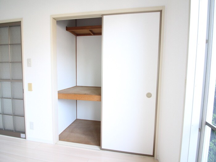 ヒルサイド夢見ヶ崎の物件内観写真