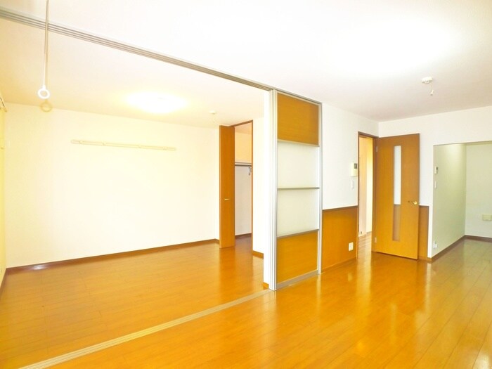 カ－サエスポワ－ルの物件内観写真