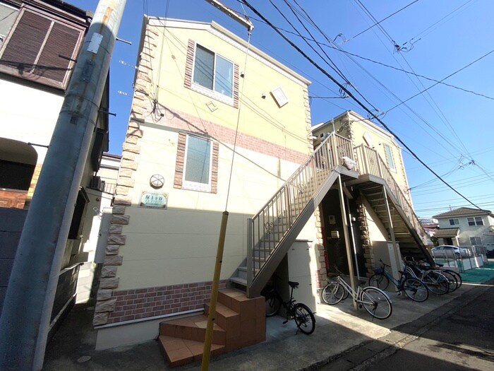 ユナイト保土ケ谷ｴﾙｴｽｺﾘｱﾙの物件外観写真