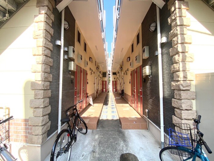 ユナイト保土ケ谷ｴﾙｴｽｺﾘｱﾙの物件外観写真