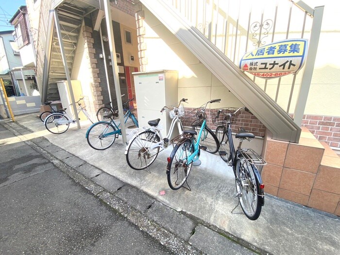 ユナイト保土ケ谷ｴﾙｴｽｺﾘｱﾙの物件外観写真