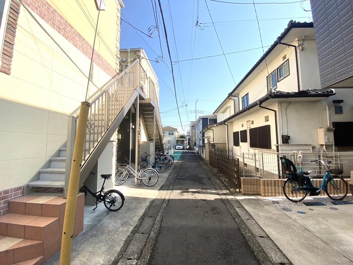 ユナイト保土ケ谷ｴﾙｴｽｺﾘｱﾙの物件外観写真