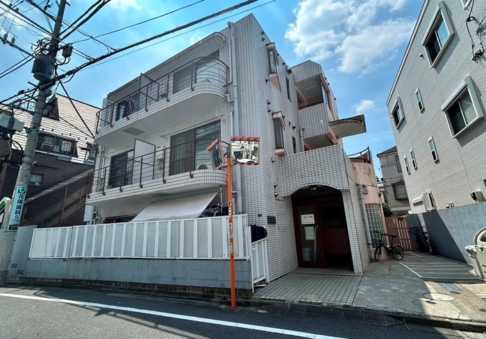 三和マンション３号館の物件外観写真