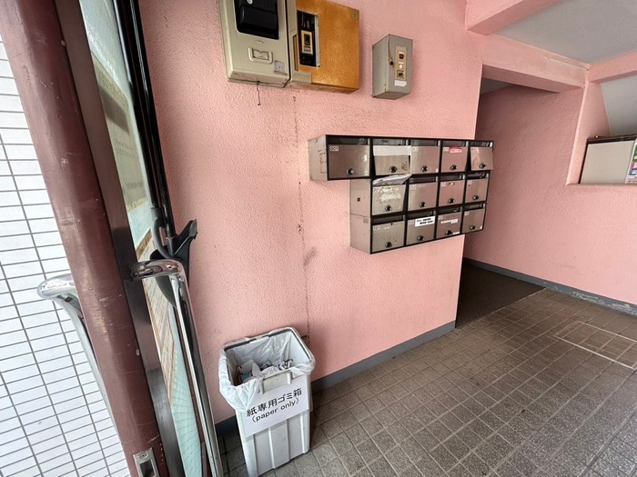 三和マンション３号館の物件外観写真