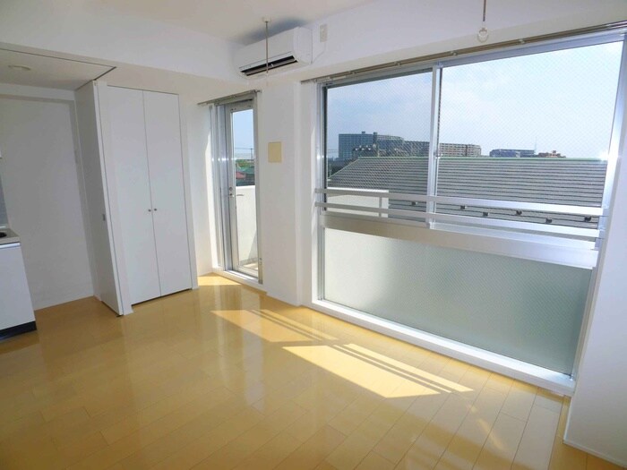 サムティレジデンス浦安の物件内観写真