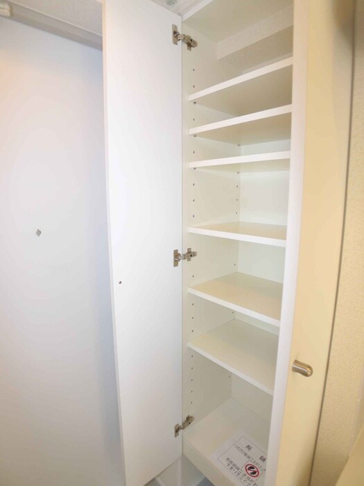 サムティレジデンス浦安の物件内観写真