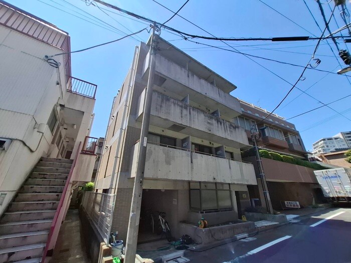 河田町モンプチの物件外観写真