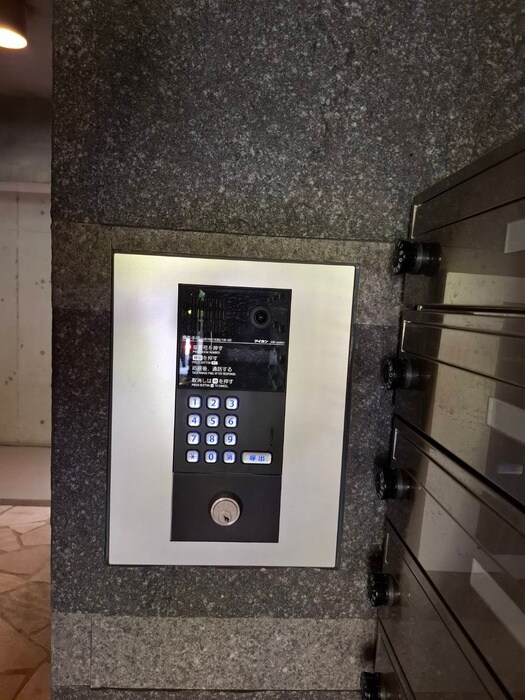 河田町モンプチの物件外観写真