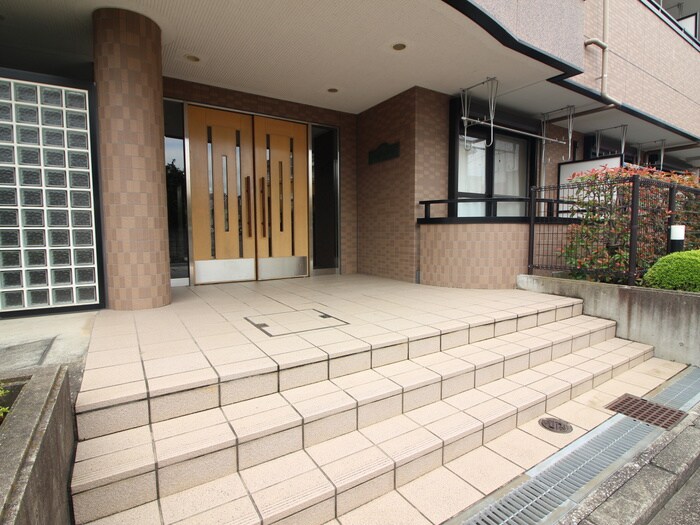 シーダーパークの物件外観写真