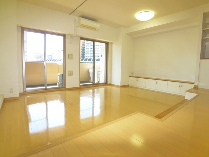 八潮ＰＡＲＫ　ＳＱＵＡＲＥの物件内観写真