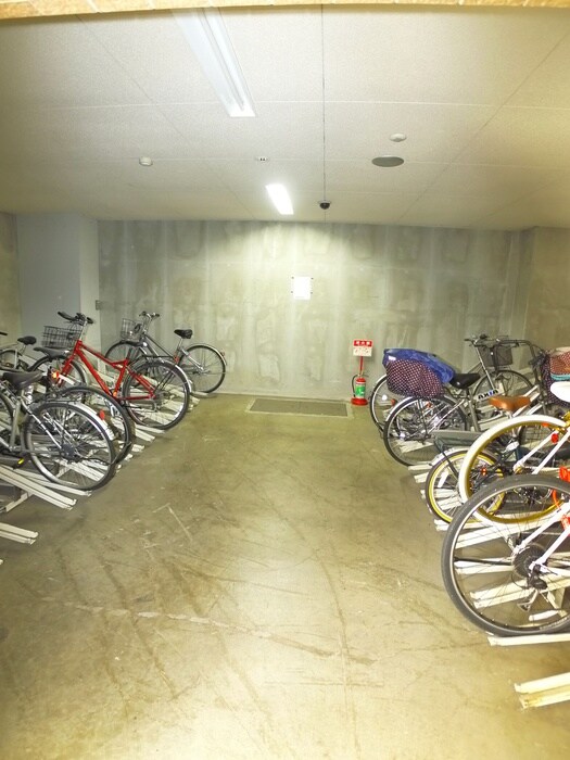 八潮ＰＡＲＫ　ＳＱＵＡＲＥの物件外観写真