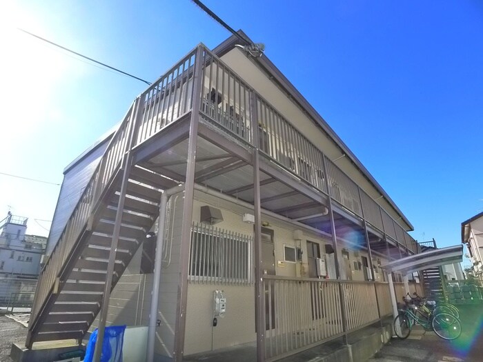 ハイツ服部の物件外観写真