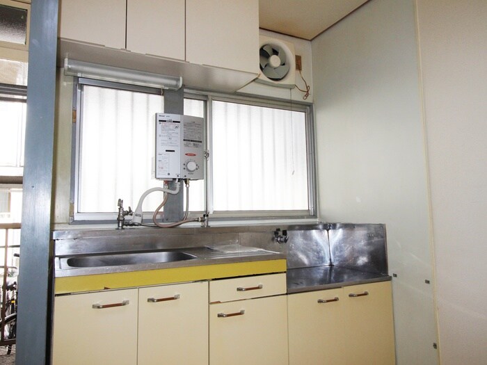 ハイツ服部の物件内観写真