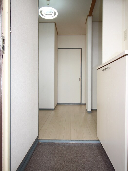 ハイツ服部の物件内観写真