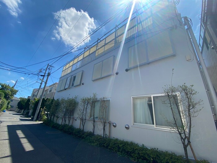 ライフ・コ－ト下井草Ⅲの物件外観写真