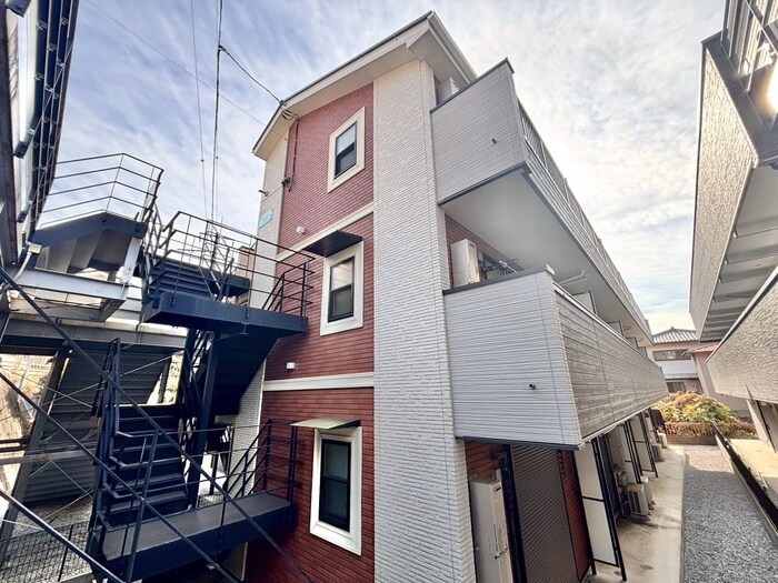 アザ－レ・キュリオス長津田Ｂ棟の物件外観写真