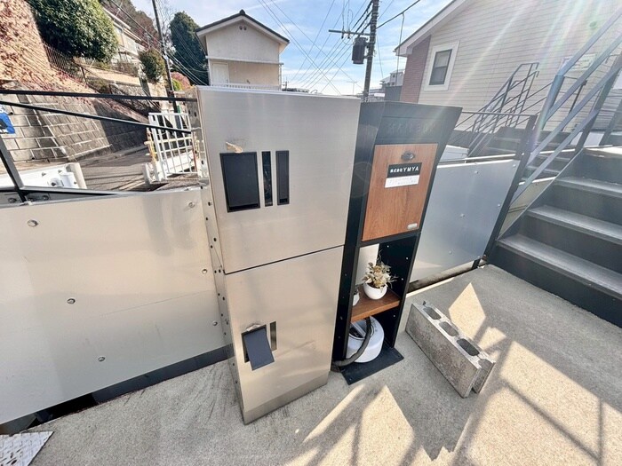 アザ－レ・キュリオス長津田Ｂ棟の物件外観写真