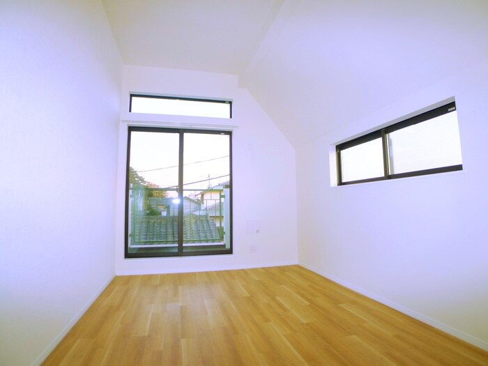 chalet+東中山の物件内観写真