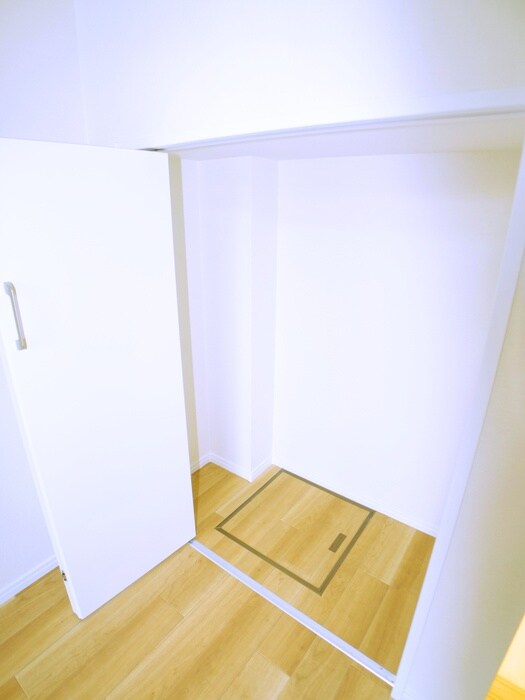 chalet+東中山の物件内観写真