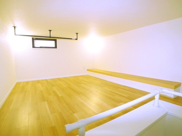 chalet+東中山の物件内観写真