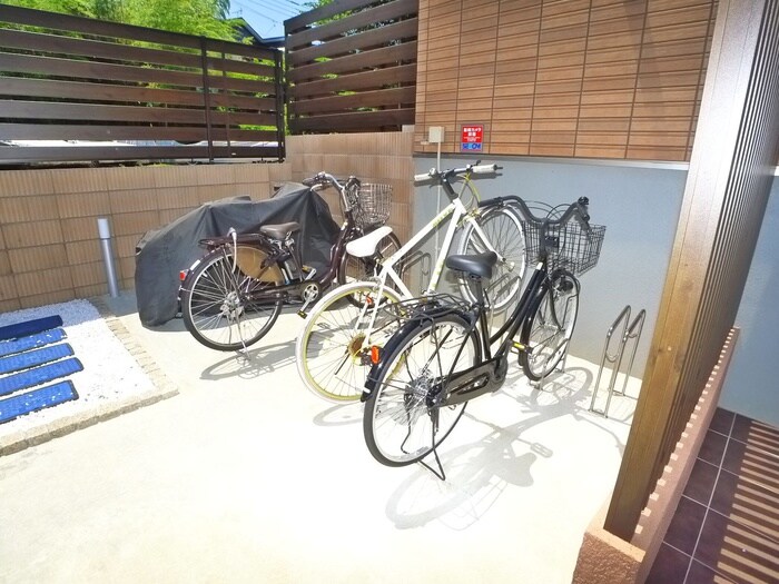 ＲＯＥＬＬの物件外観写真