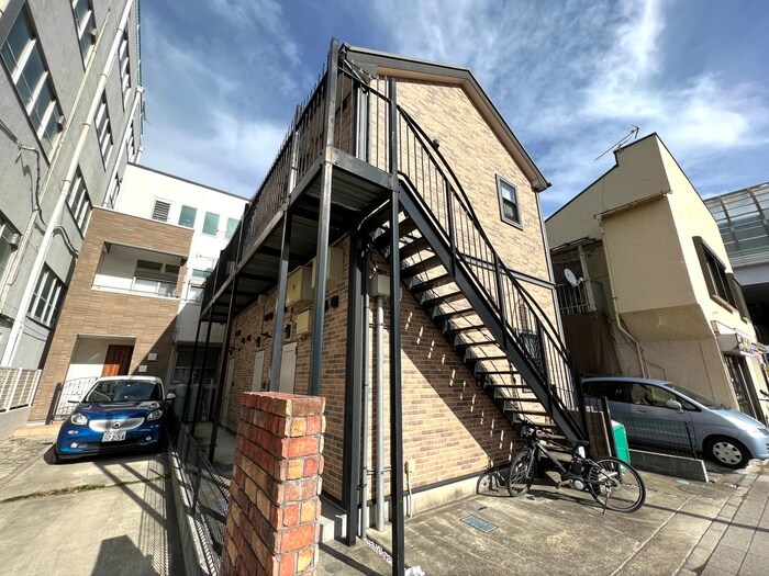 ＢＲＩＣＫＳの物件外観写真