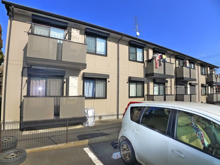 グランパールの物件外観写真