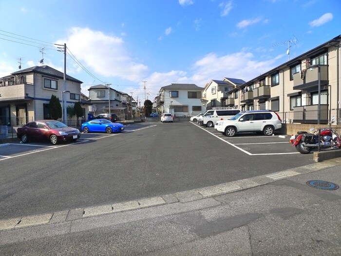 グランパールの物件外観写真