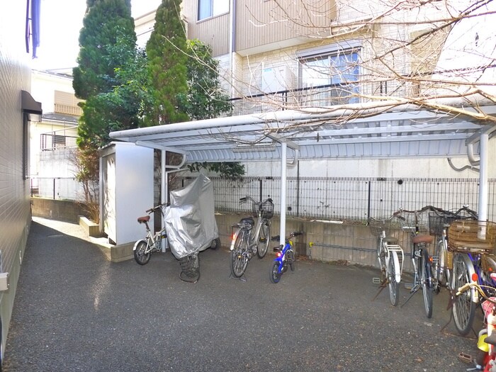 グランパールの物件外観写真