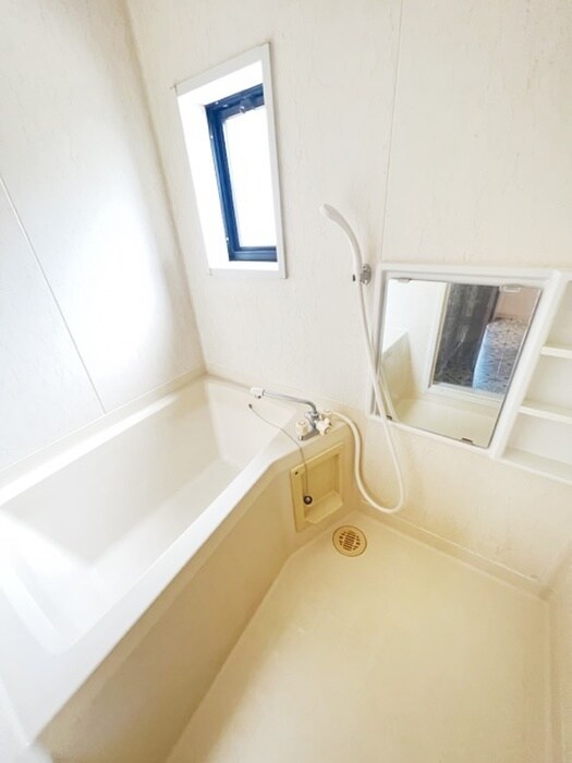 フジヤクレストコ－トＡの物件内観写真