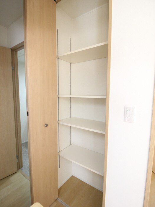 オリーアルカジックの物件内観写真