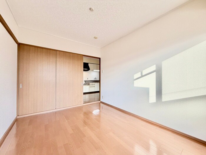 スカイマンションの物件内観写真
