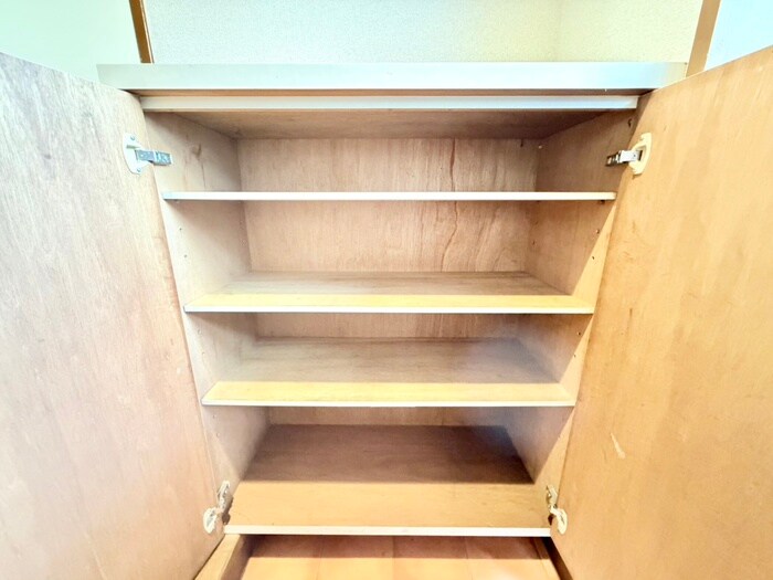 スカイマンションの物件内観写真