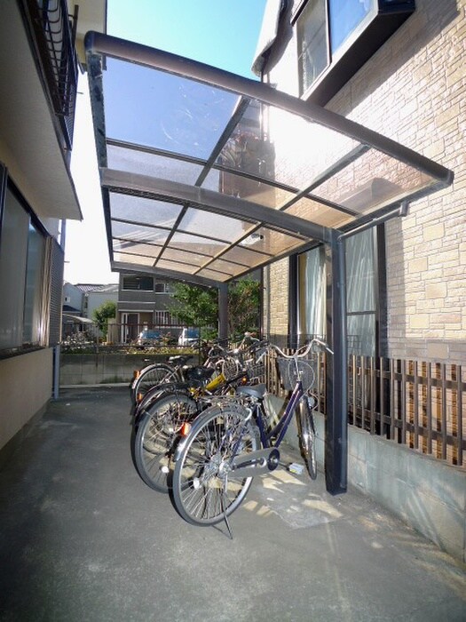 ブライトアサカの物件外観写真