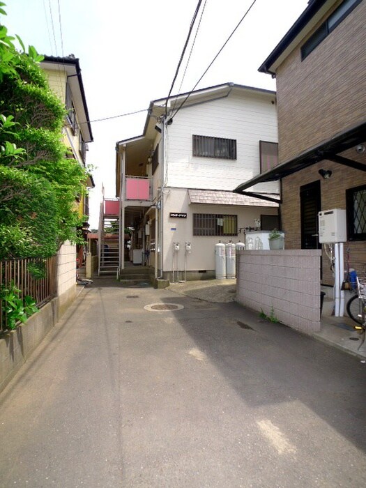 ブライトアサカの物件外観写真